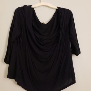 Navy 3/4 sleeve shirt